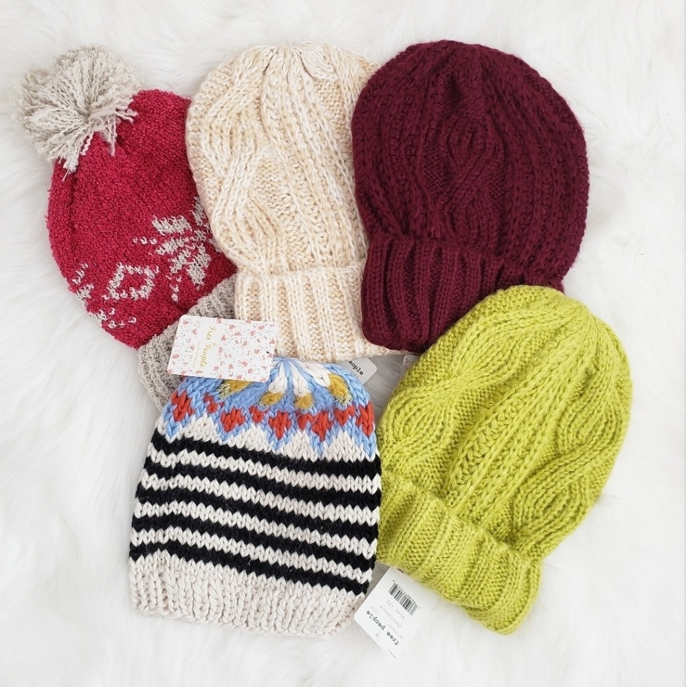 SALE! NWT FREE PEOPLE KNIT BEANIE ONE SIZE - Picture 4 of 4